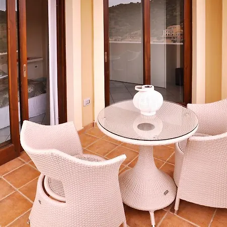 Guesthouse Domu Simius Pensión 3*