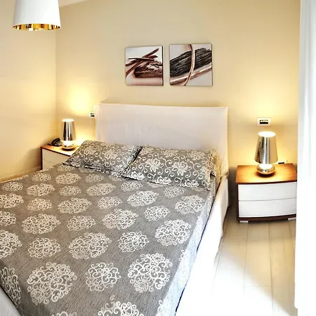 Guesthouse Domu Simius Pensión 3*