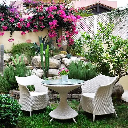 Guesthouse Domu Simius Guest house Villasimius